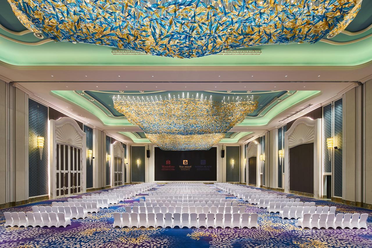 Wanda Vista Qingdao Movie Metropolis Exterior foto